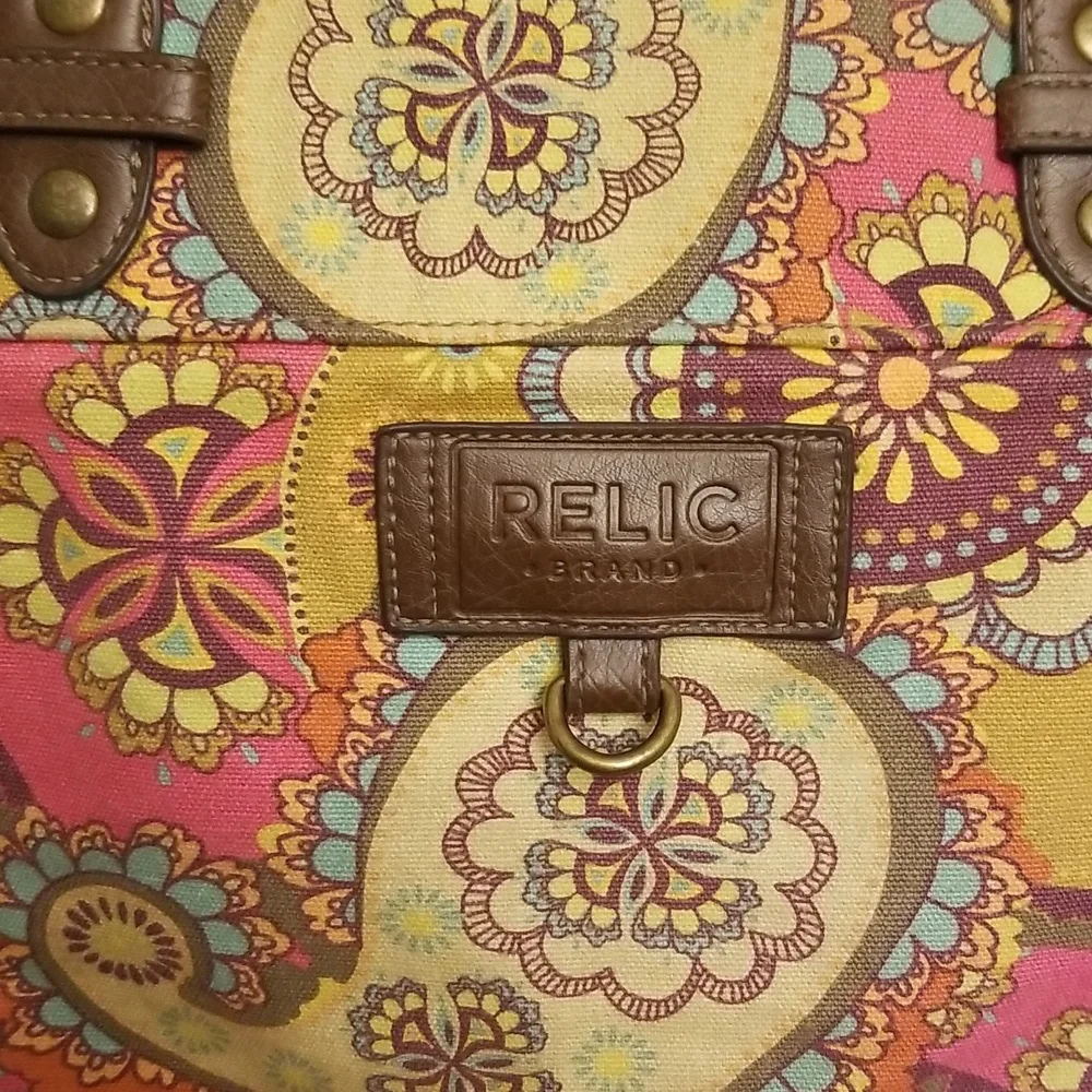 Relic bag with floral design - Picture 2 of 12